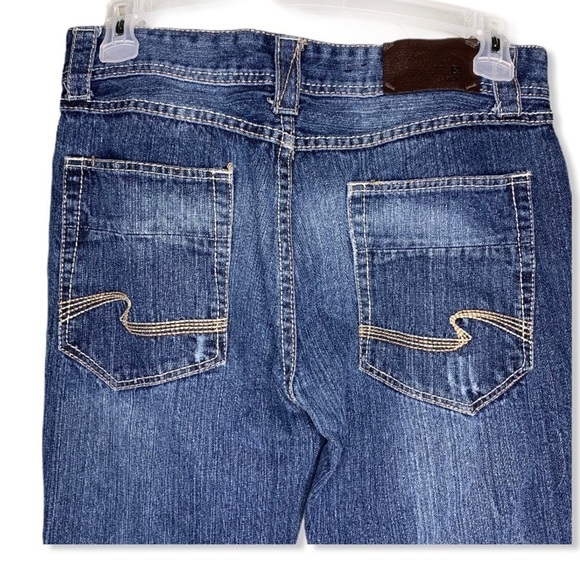 Just Black Bootcut Distressed Jeans - Picture 4 of 7